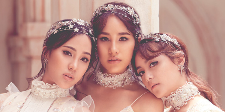 ปันปัน เต็มฟ้า, ลูกหนุน ศุภรา, หยดน้ำ นัดดาภรณ์ Issue 125 ธีม Family is Everything เพราะครอบครัวคือทุกสิ่งอย่าง